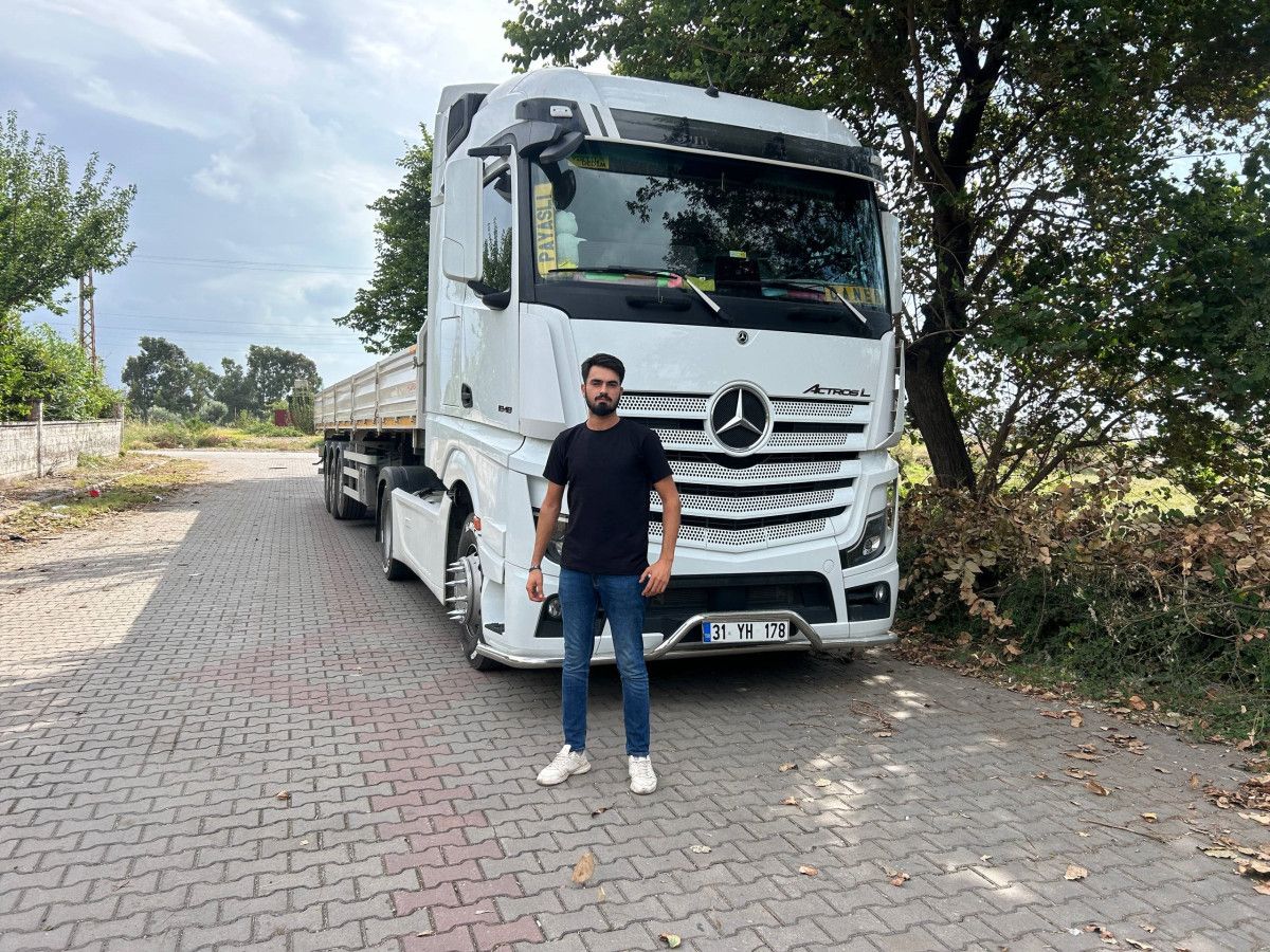 hatayda bir cift dogacak bebeklerinin cinsiyetini tirlarla ogrendi 1 NBj81mgR