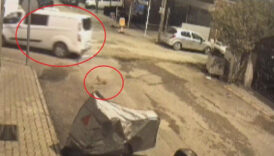 hatayda minibus surucusu ezdigi kediye aldirmadan yoluna devam etti C3v1GYUO