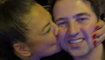 isin karaca esi can yapiciogluna seslendi seninleyken her sey daha guzel 57c6GfIn