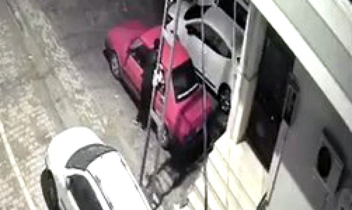 istanbulda otomobilden 20 bin tl degerindeki ses sistemini caldi 0 JJsngYB7