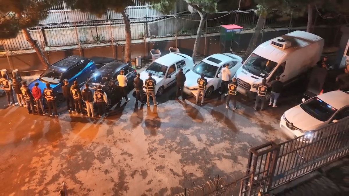 istanbulda tuneli kapatan trafik magandalarina ceza yagdi 2 tWbeMeOi