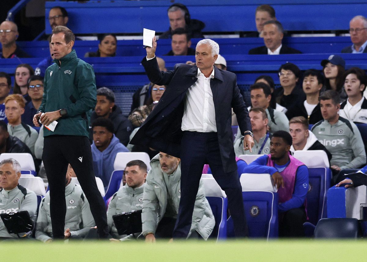 jose mourinhodan fenerbahce taraftarini kizdiran aciklama 2 GKL8SND7