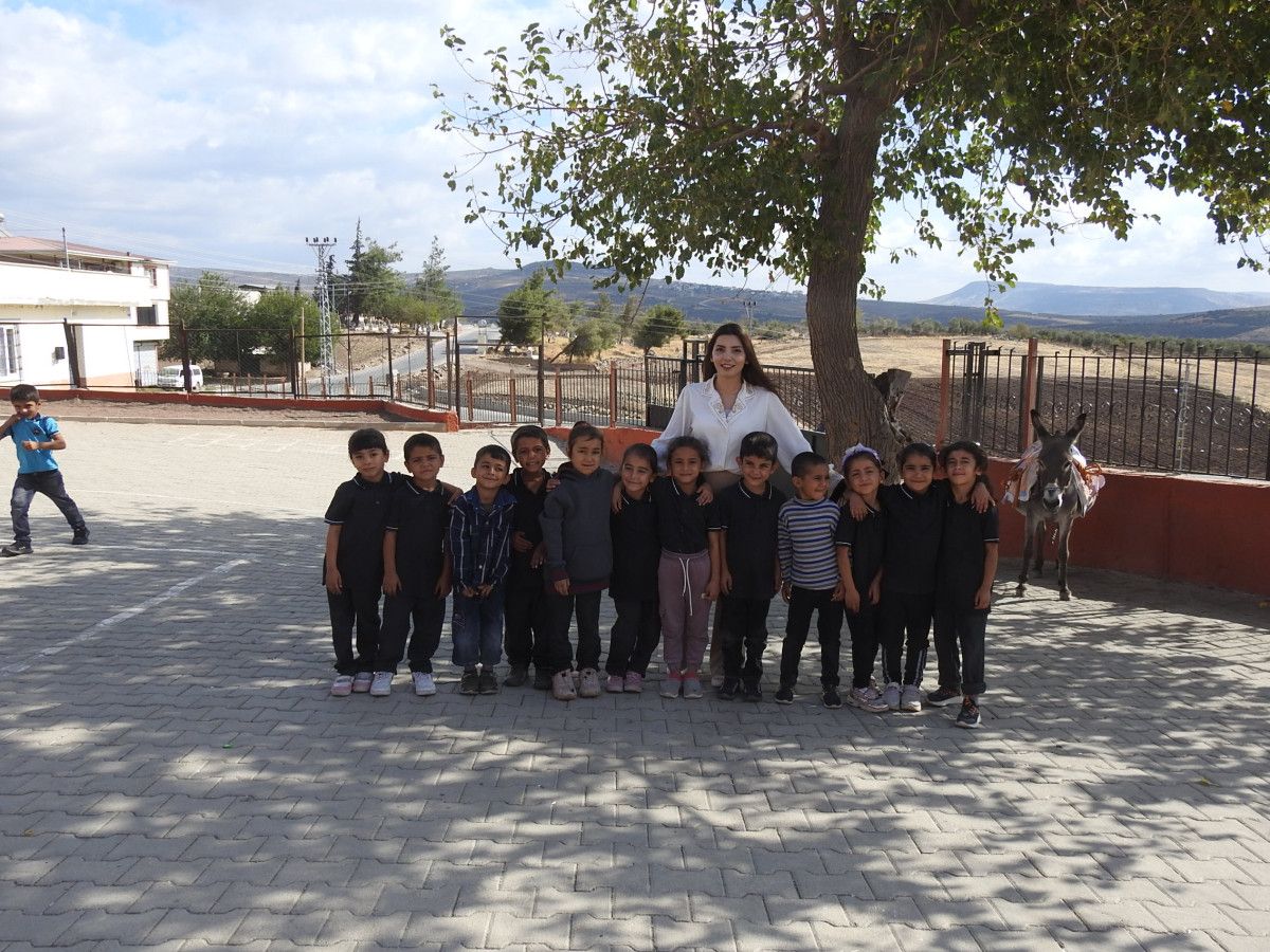 kiliste ogretmenden ogrencilere eglenceli okuma yazma yontemi 0 dyVflghP