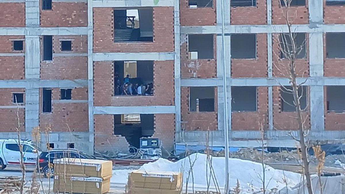 malatyada beton dokumunde kalibin cokmesi sonucu 2 isci yaralandi 0 4PZsJHgC