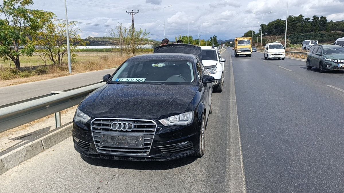 Manavgat’ta 4 ayrı zincirleme kaza 7 manavgatta 4 ayri zincirleme kaza 6 uA8L8jf8