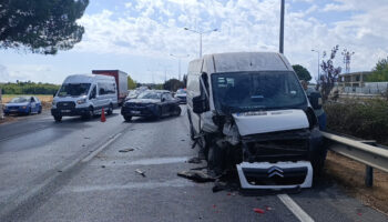 manavgatta 4 ayri zincirleme kaza dLNCJHij