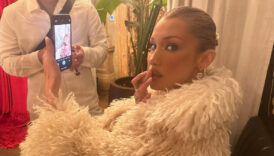 manken bella hadid geri dondu paris moda haftasinda podyumda xKg3dbXz