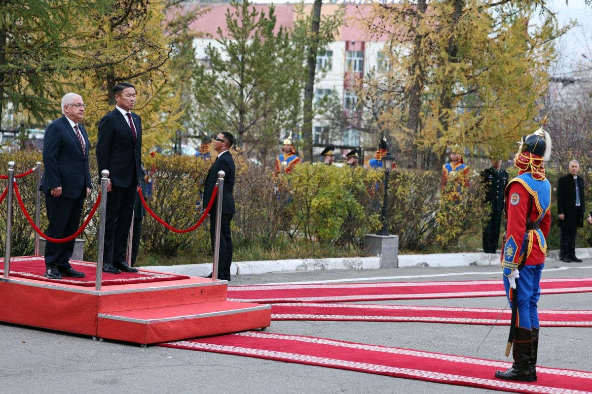 milli savunma bakani gulerden mogolistana ziyaret 1 Ag9sbMP4