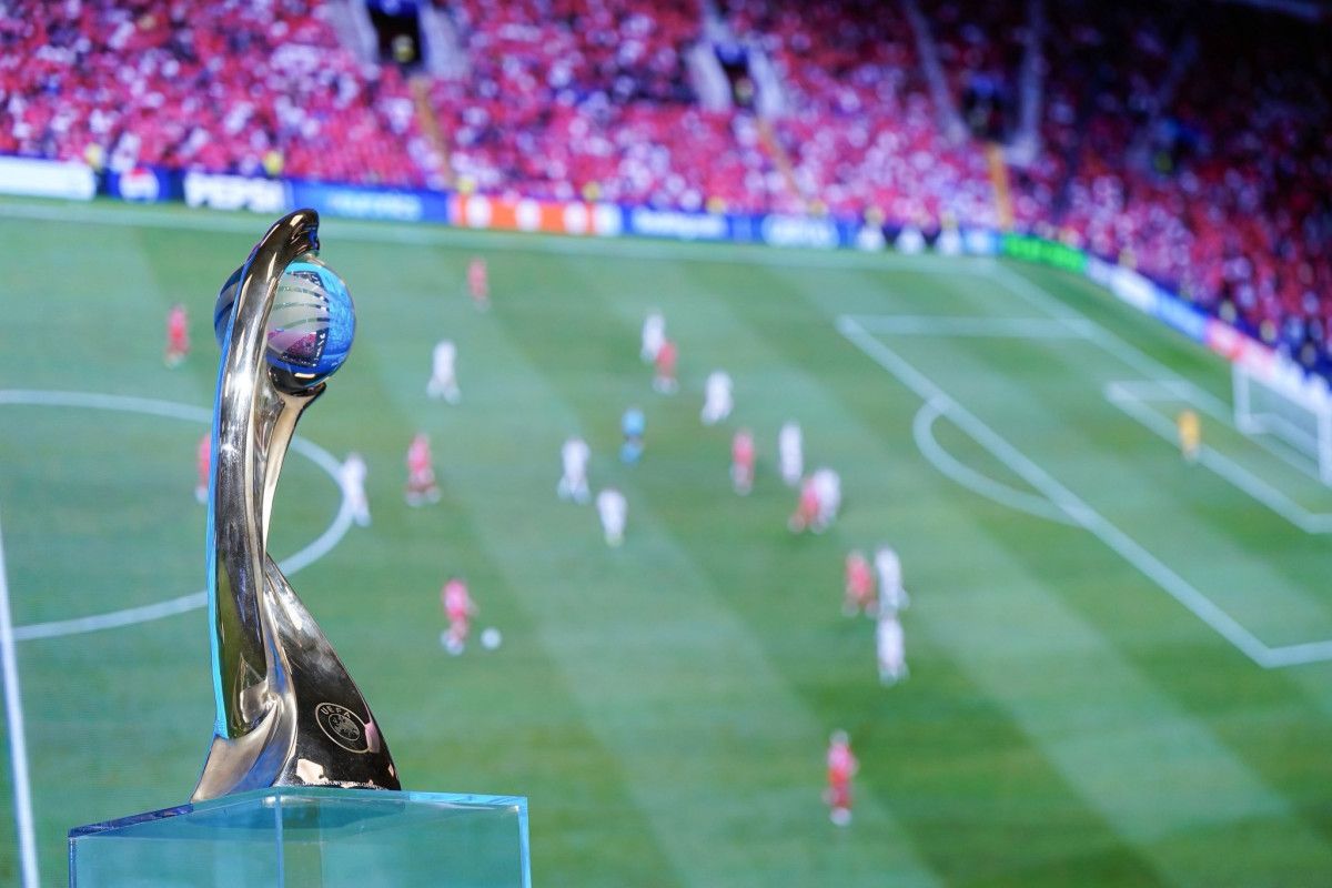 necla gungor kiragasi uefa kadin milli takimlar konferansina katildi 2