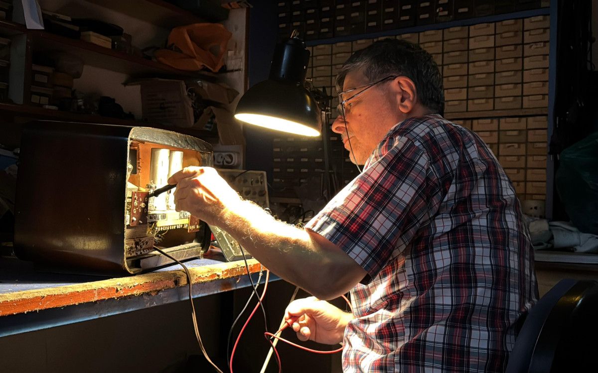 orduda 55 yildir antika radyolara yeniden ses veriyor 0 EGaP4CEX