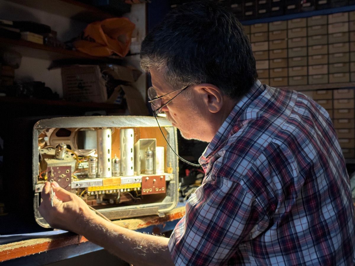 orduda 55 yildir antika radyolara yeniden ses veriyor 5 mJEC6qR2