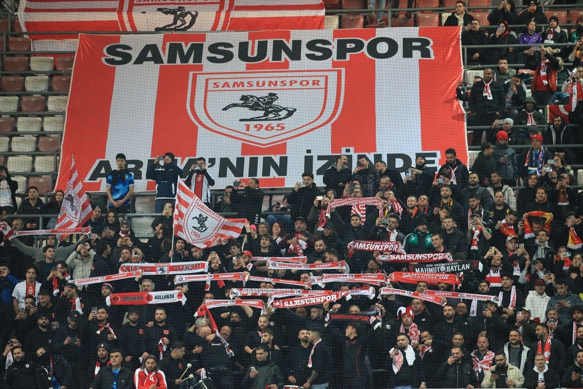 samsunspor legia varsovayi devirdi 5 SDtezSmE