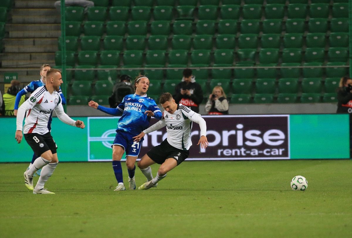 samsunspor legia varsovayi devirdi 7