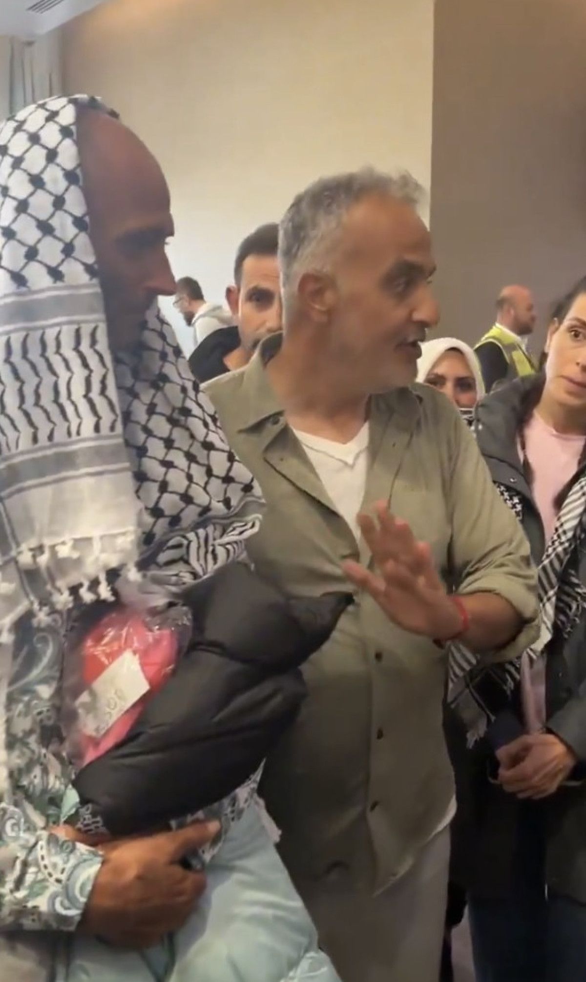 sumud filosundaki italyan aktivistin musluman olma hikayesi 1 wpDZXphq