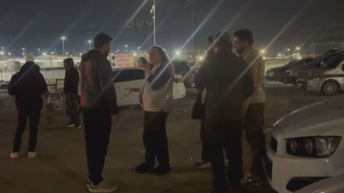 tahliyesine karar verilen ayse barim cezaevinden cikti 1 KHjma3wB