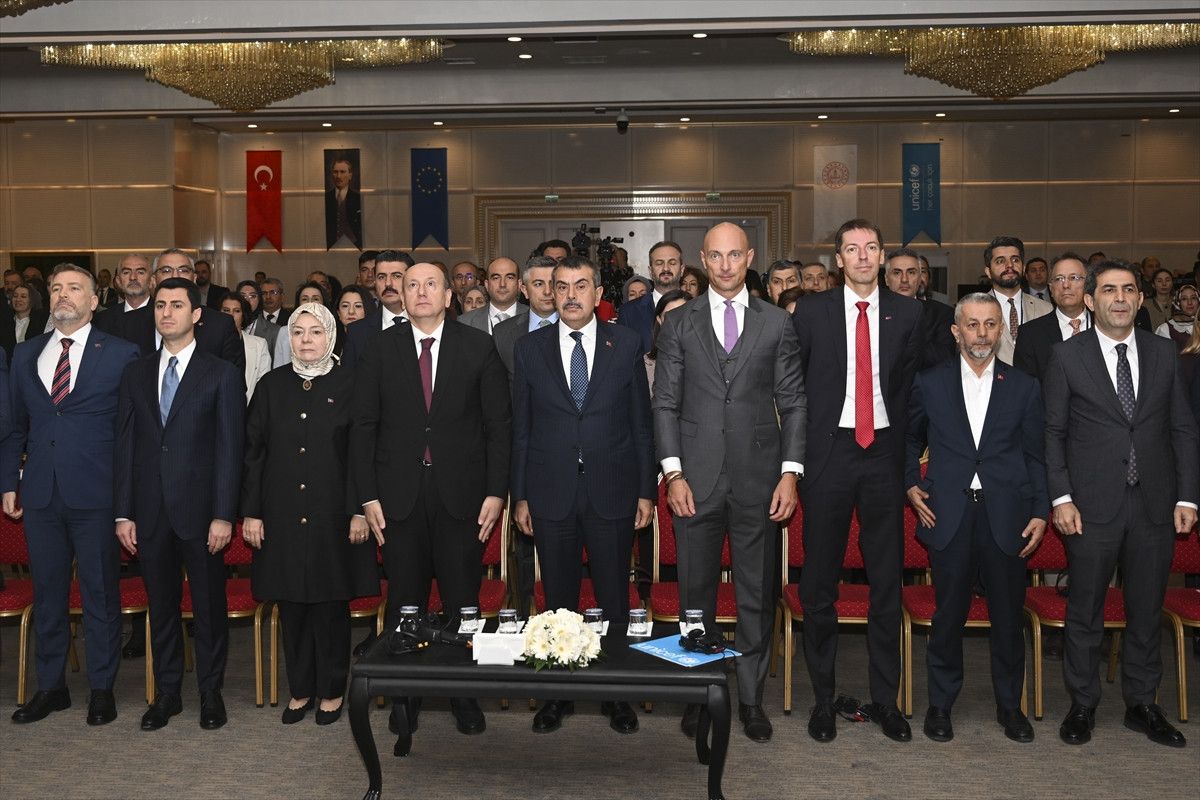 yusuf tekin turkiye yuzyil maarif modelinin odagina insan haklarini yerlestirdik 5