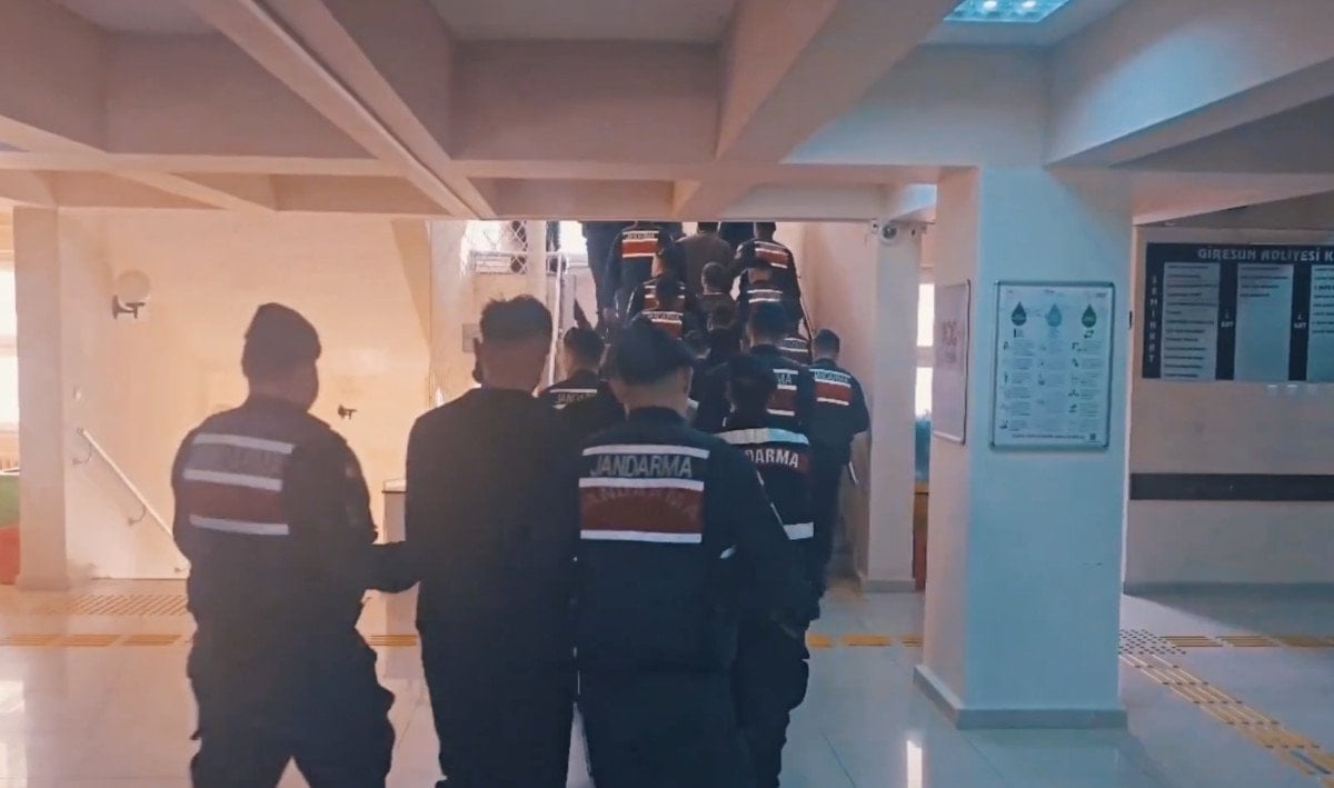 9 ilde suc orgutlerine operasyon 89 supheli yakalandi 3 IU3HOHzf