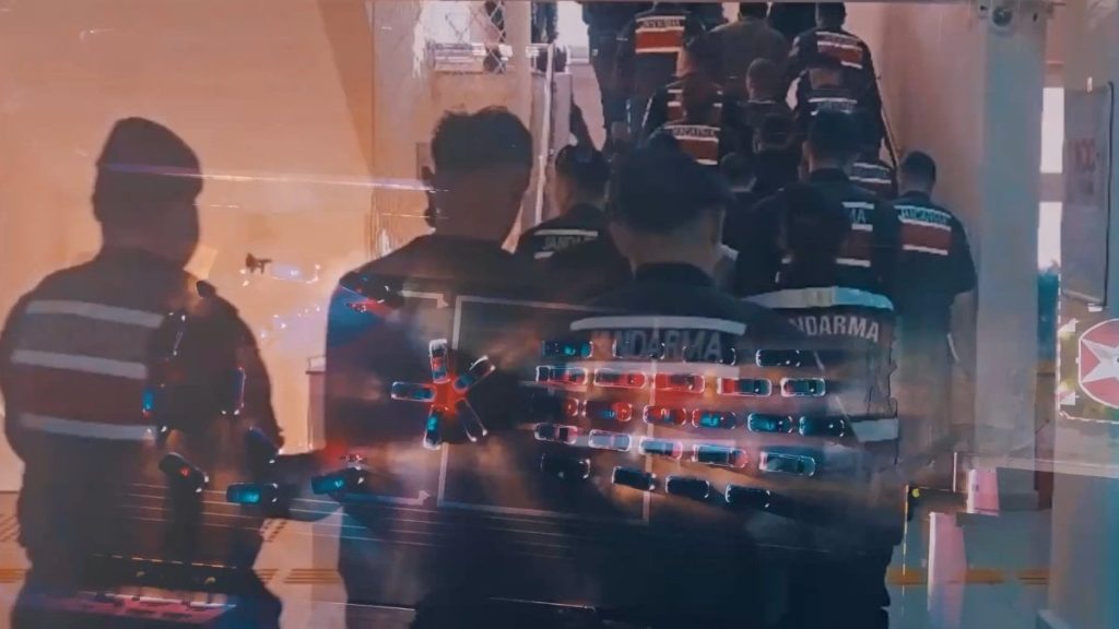 9 ilde suc orgutlerine operasyon 89 supheli yakalandi FM3mEH9V