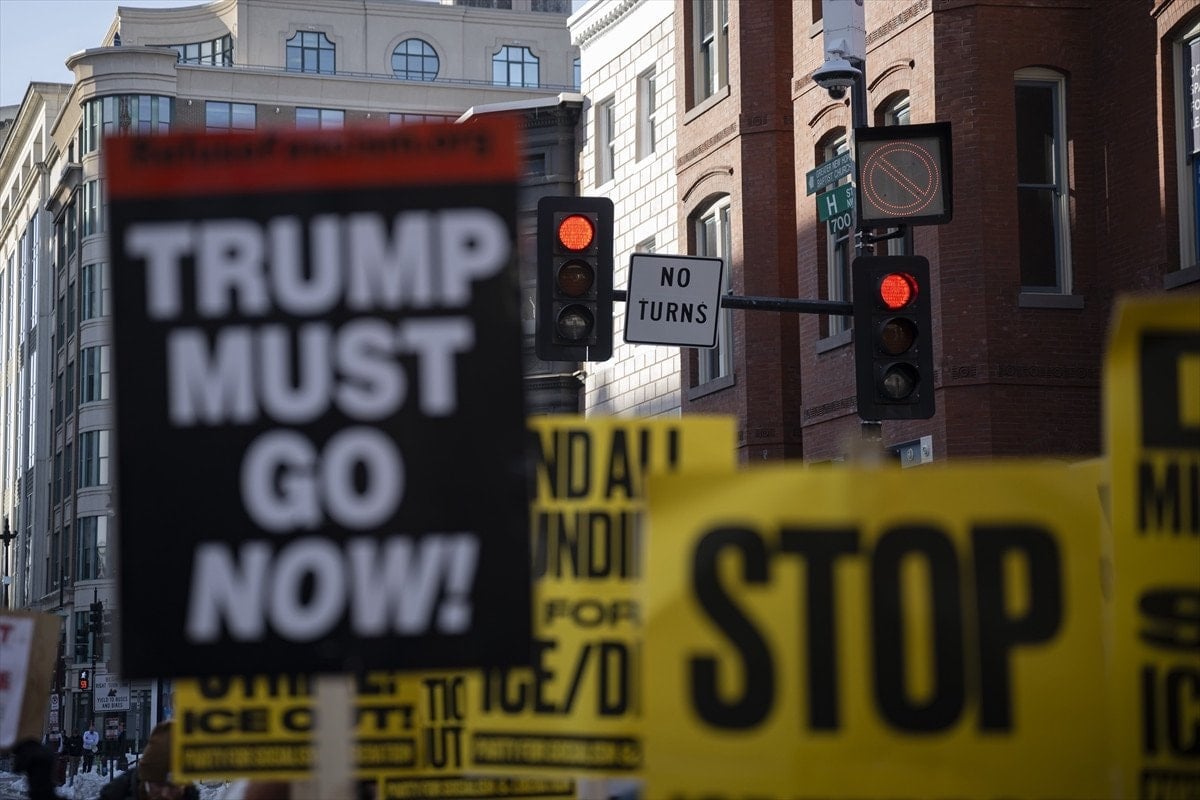 abdde ice karsiti gosteriler suruyor 2 MJWc1MOZ