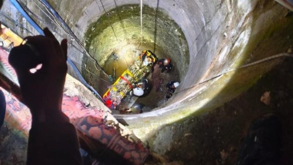 adiyamanda kuyuya dusen genc operasyonla kurtarildi vKnuyZxN