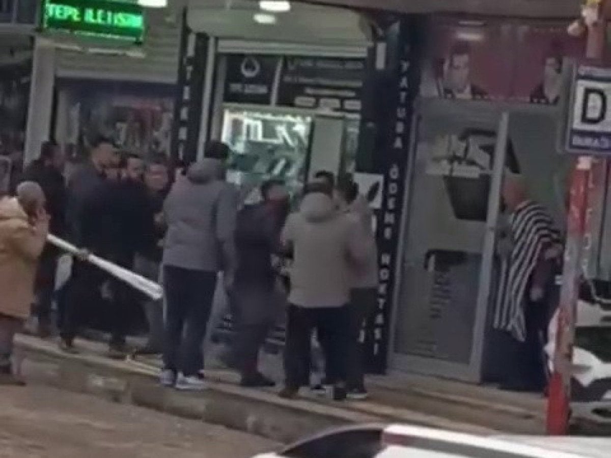 adiyamanda silahli ve bicakli kavgada 5 kisi yaralandi 0 UpINsmEQ