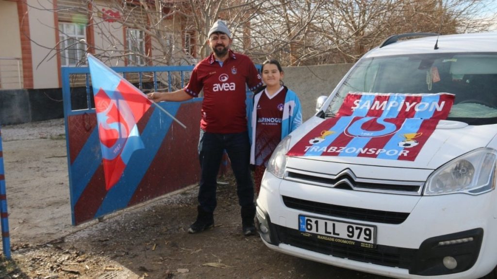 aksarayda bordo mavi koy trabzonspor sevgisi yillardir devam ediyor FpLa79Fc