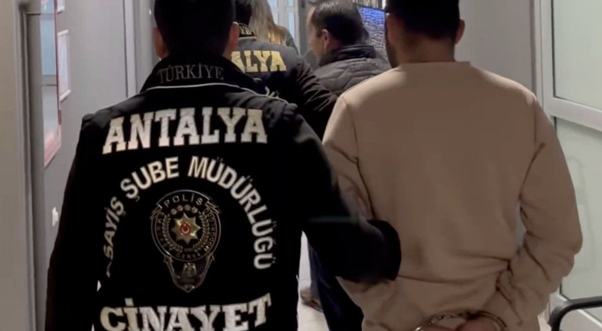 antalyada 10 yil once islenen faili mechul cinayet aydinlatildi 2 N6B86ZrS