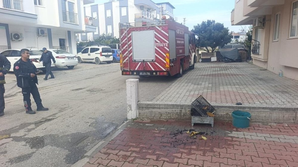 antalyada itfaiyeyi saskina ceviren ihbar 0 Rc3Pidc4