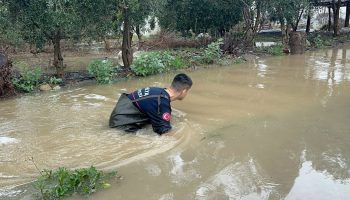 antalyada tahliye kanalina dusen 3 yasindaki kiz hayatini kaybetti blzPZtxK