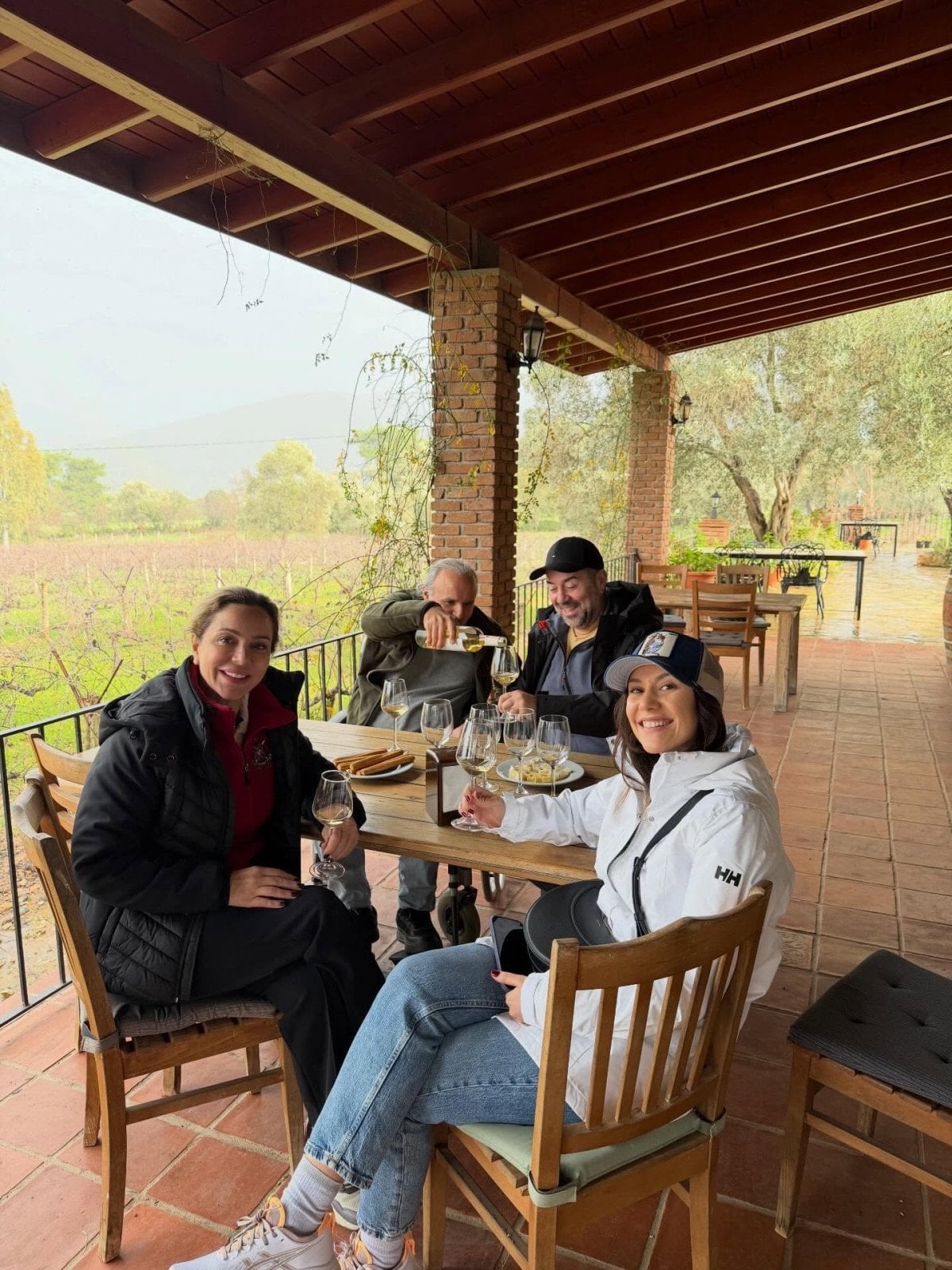 ata demirer sevgilisiyle bodruma gitti pozlar cok begenildi 3 qqlufpTz