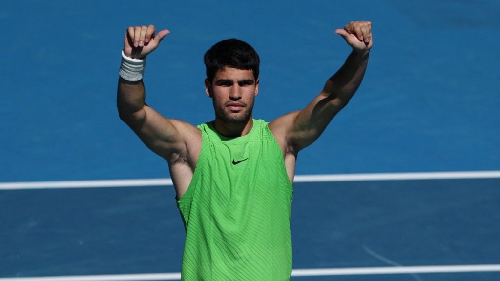 avustralya acikta carlos alcaraz ve aryna sabalenka 4 tura cikti Mty5cxvb