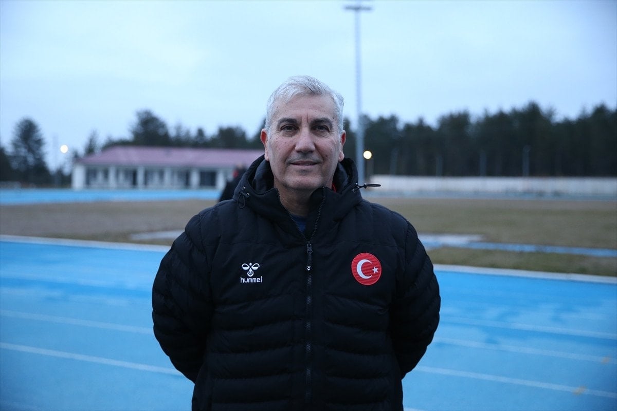 badmintoncularin kalpleri akilli sensor ile kontrol ediliyor 1 sM8EUfcL