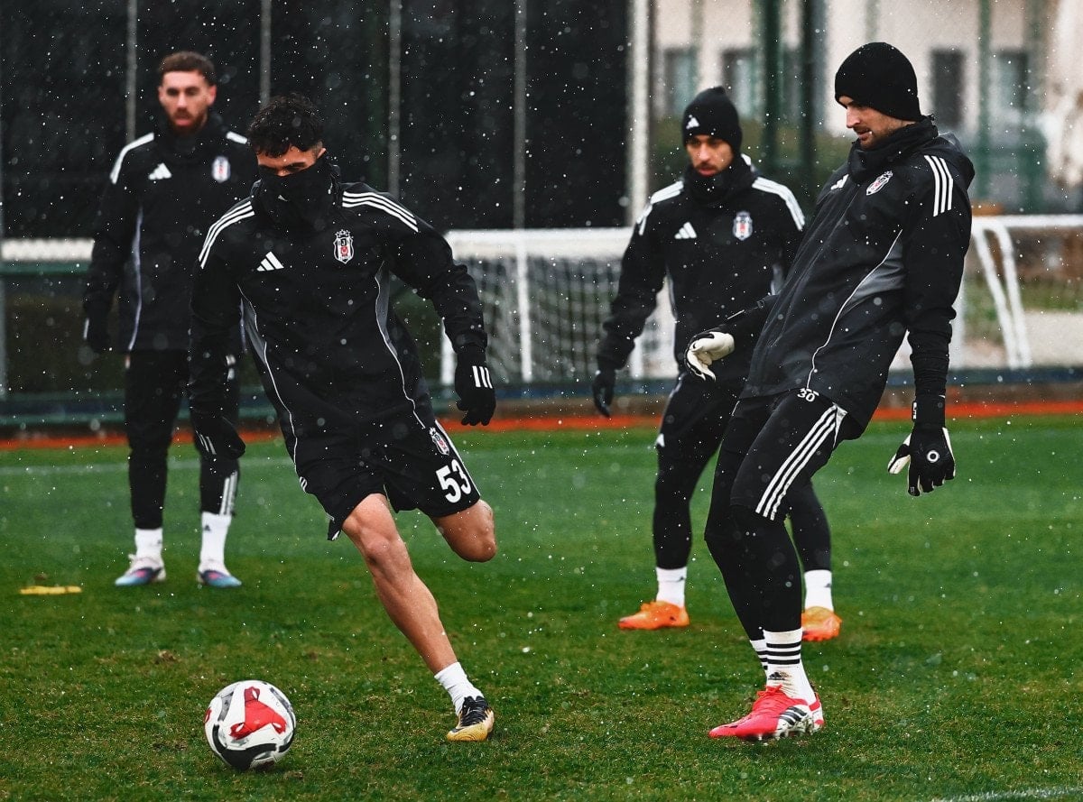besiktas kayserispor maci hazirliklarini tamamladi 3 TjBpsTSm
