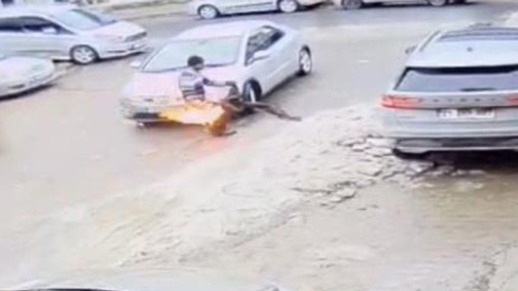 diyarbakirda oto sanayide patlama 1i agir 4 yarali EnmBcruF