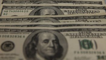 dolarin kuresel rezervlerdeki payinin dusus nedenleri ZNDQY5O8