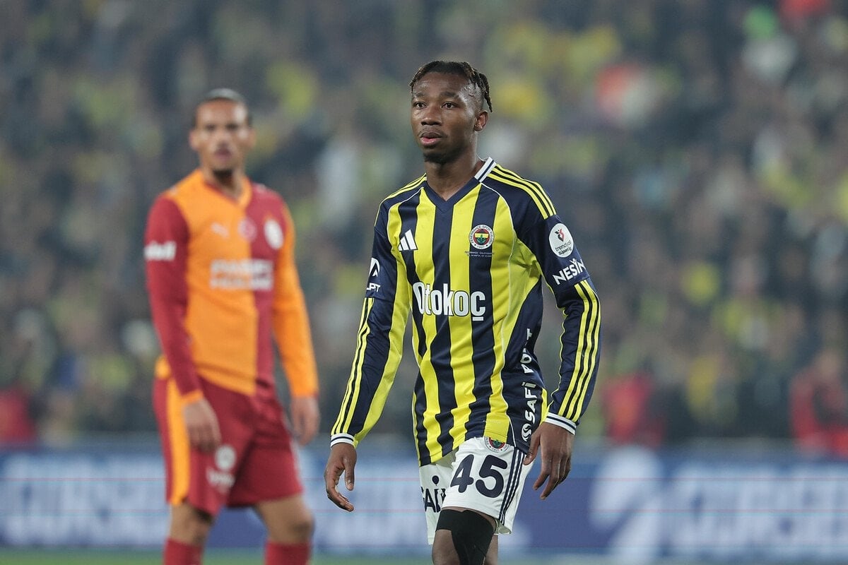 dorgeles nene galatasaray macinin kadrosuna alindi 0 yMuRdbBN