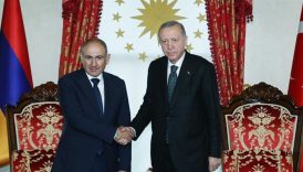 ermenistan basbakani pasinyandan turkiye ve azerbaycan ile is birligi mesaji pkRU48gD