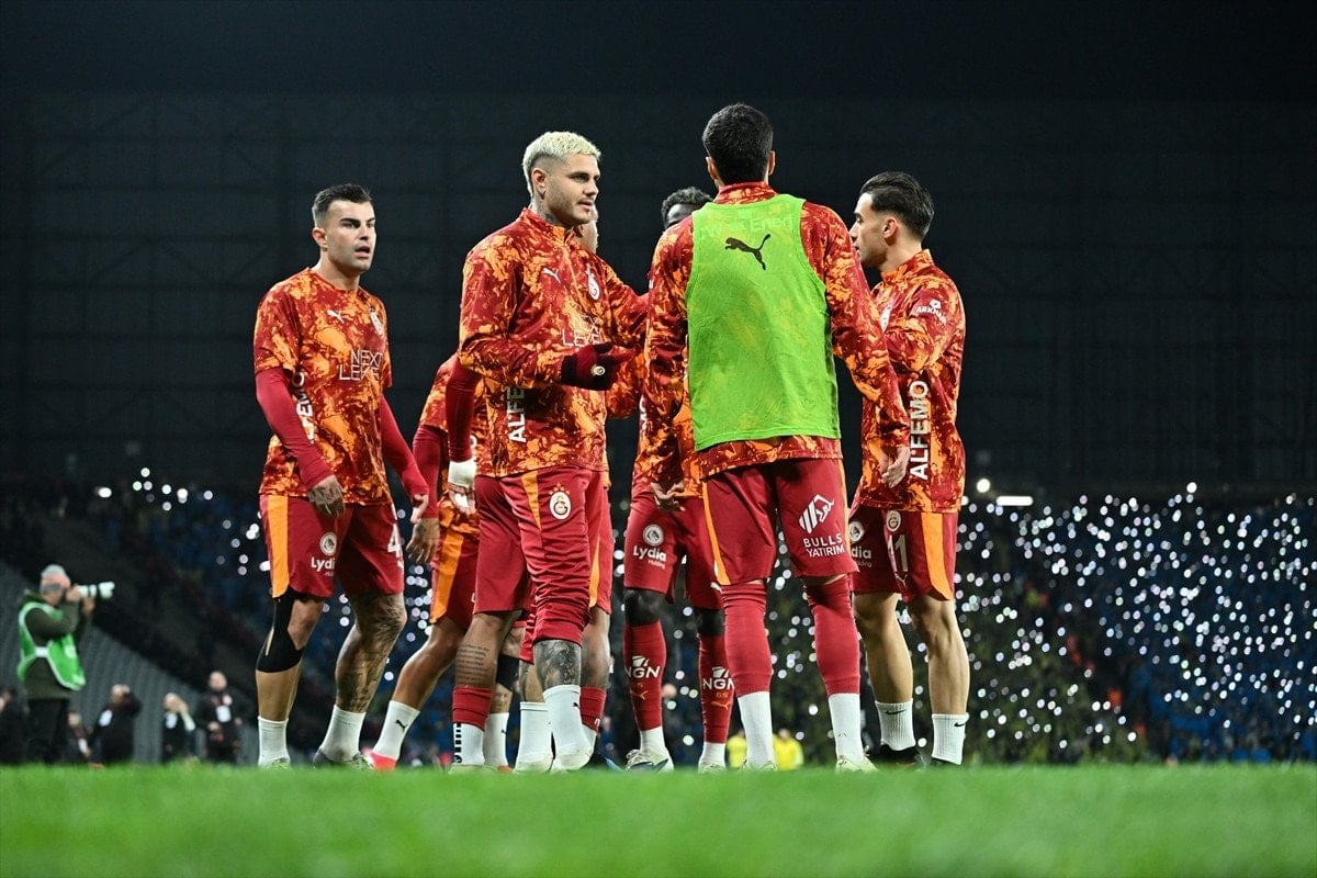 fatih karagumruk galatasaray muhtemel 11ler 0 gqpf96ES