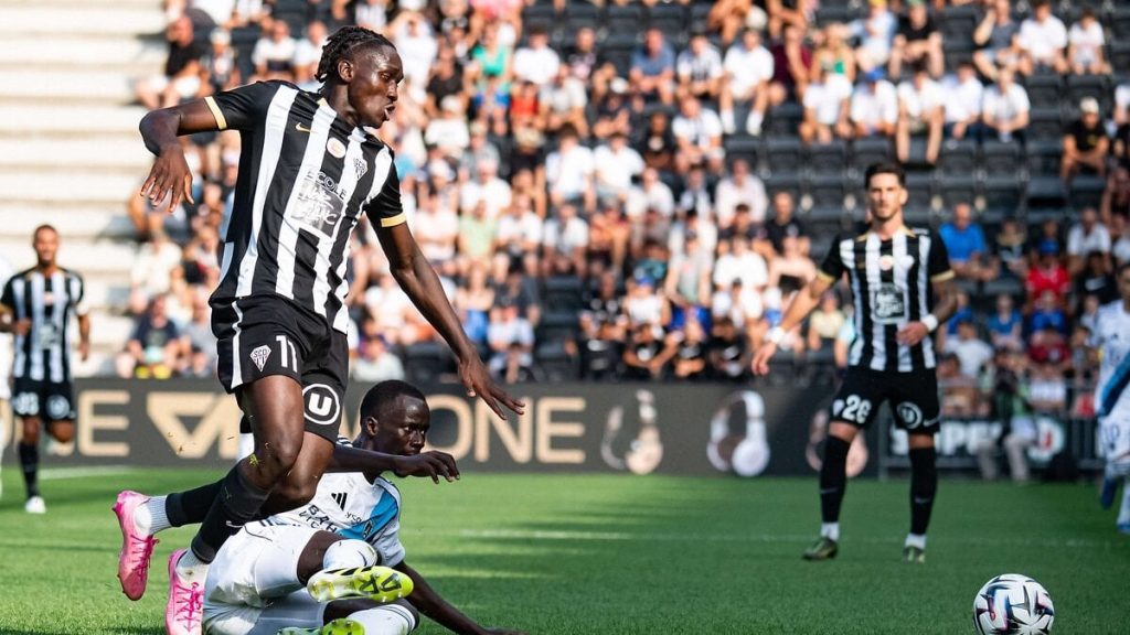 fenerbahcede gundem sidiki cherif 1f1S4hJ5