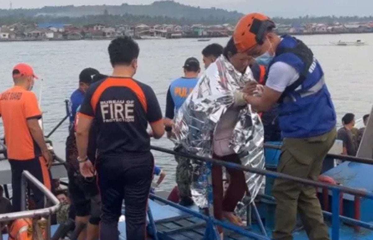 filipinlerin mindanao bolgesinde feribot batti 8 olu 1 mhYlbiVJ