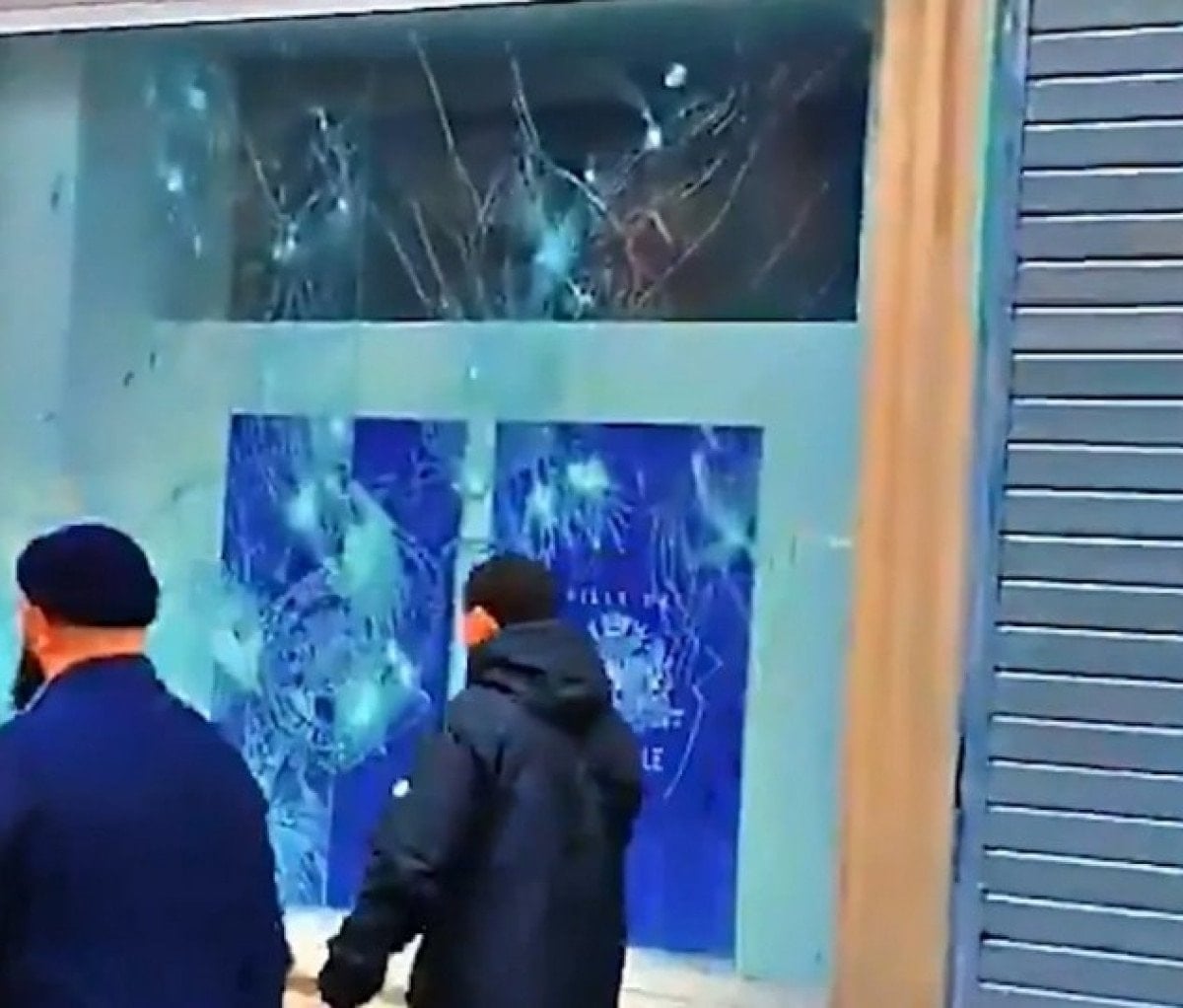 fransada ypgsdg yandaslarindan siddet olaylari 2 D7RGvaG1