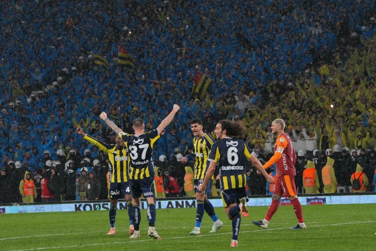 galatasaray taraftarindan transfer tepkisi 1 kZKky1FY