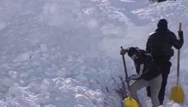 hakkaride cami ve evler imece usulu temizlendi BQNHxJ3Q