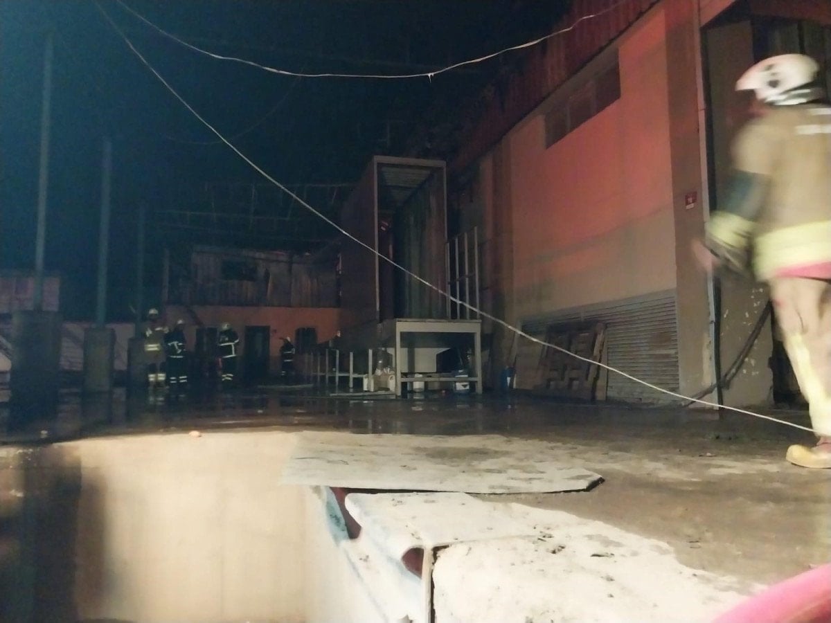 hatay narenciye paketleme fabrikasi alevlere teslim oldu 0 SavrAGzp