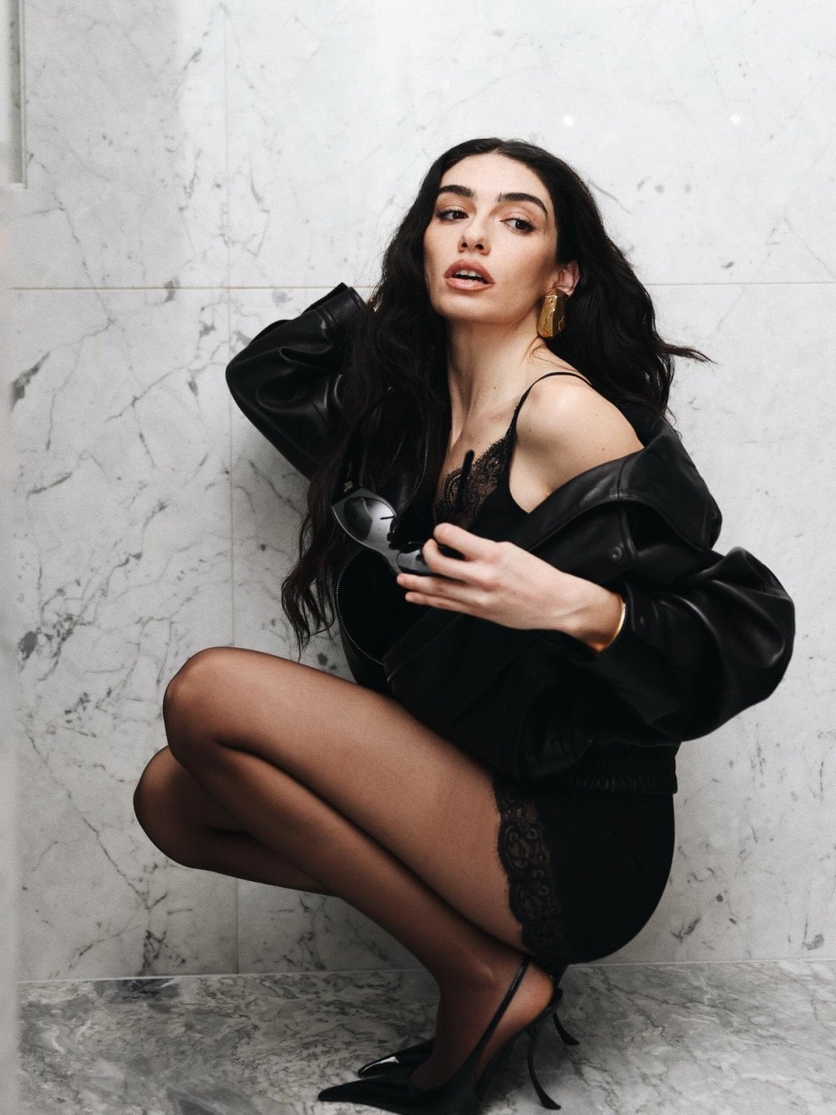 hazar ergucluden minili pozlar bye bye temiz kiz 3 IBdU3BB7