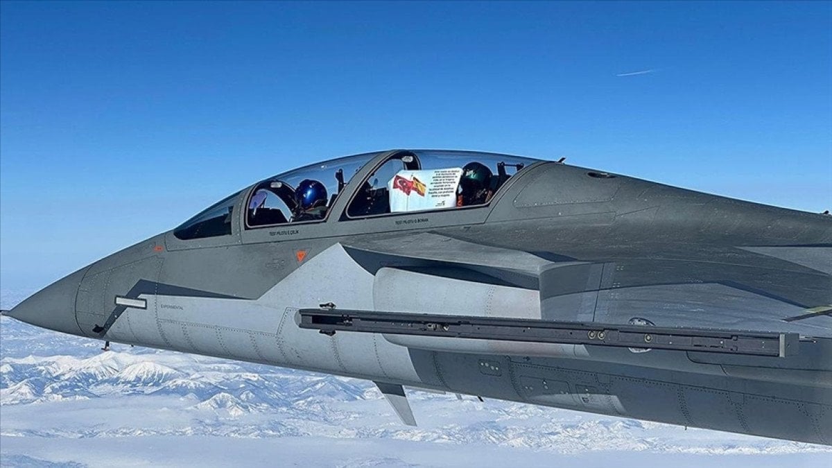 hurjetten ispanyada hayatini kaybedenler icin saygi ucusu 0 6tOe9fBU