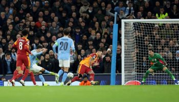 ingiliz basininin gundeminde galatasaray var geri donme sansini hicbir zaman yakalayamadi DMHZkMGA