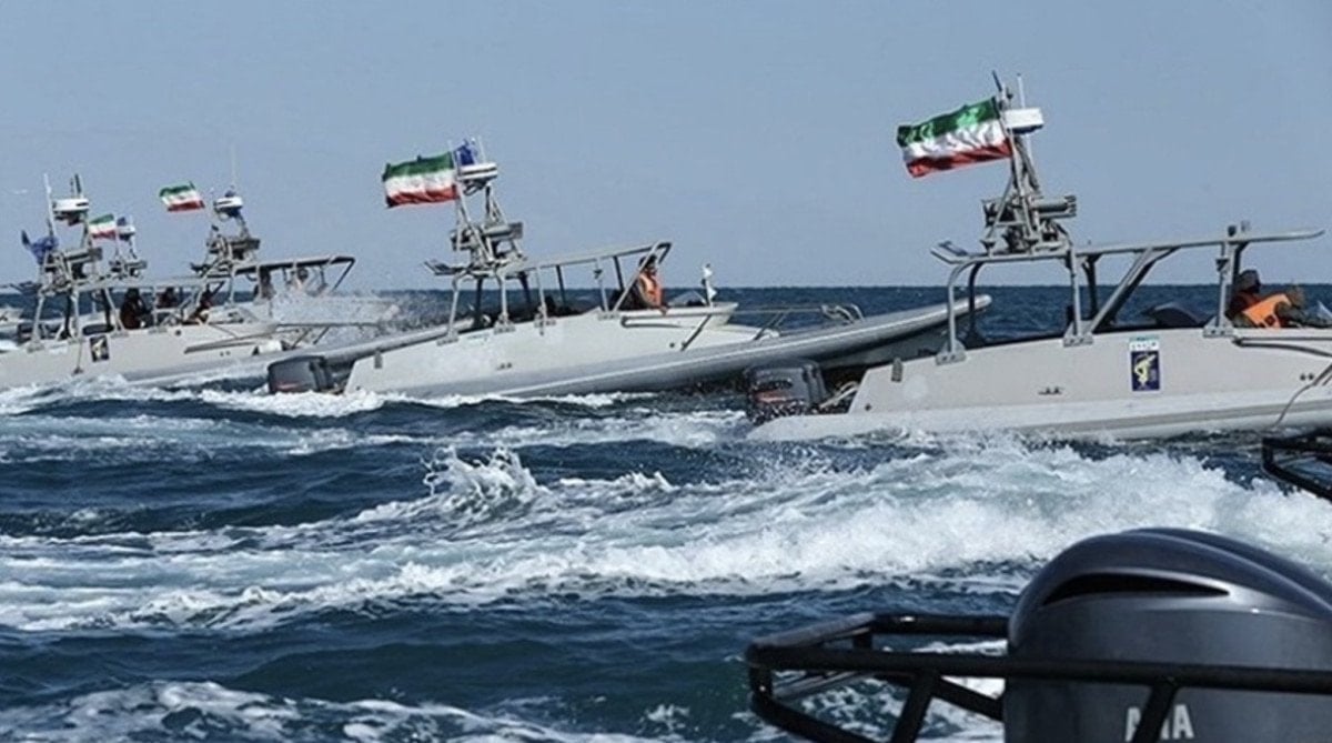 iran devrim muhafizlari devletin guvenlik ve siyaset mimarisinde rol ustleniyor 4 6kPlS3uE