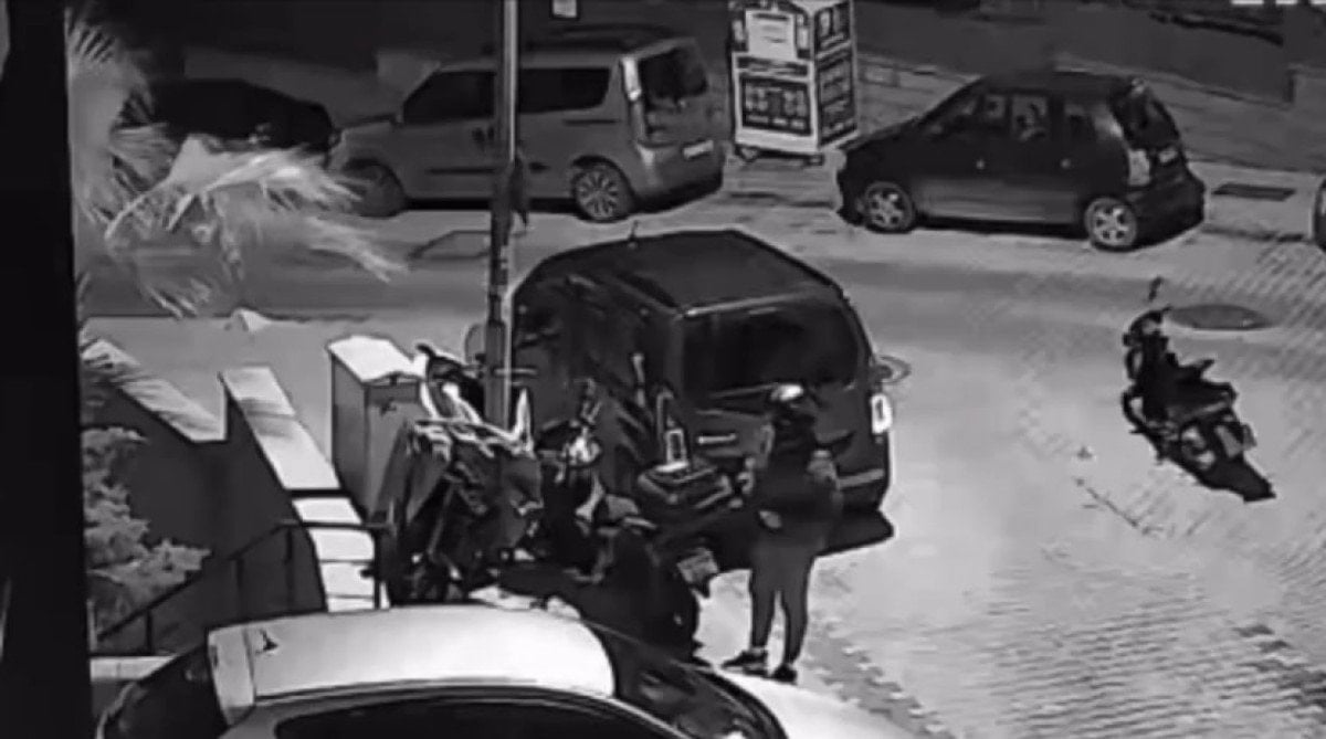 istanbulda 53 bin lira degerindeki motosiklet parcasi hirsizligi kamerada 1