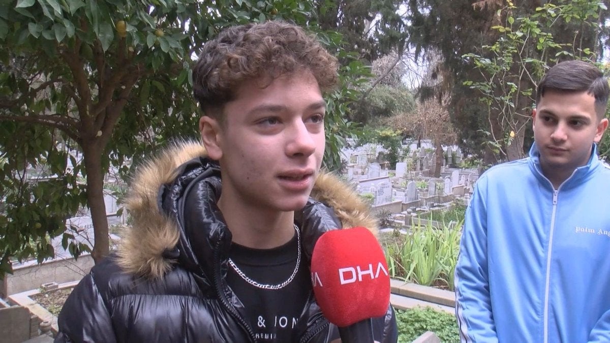 istanbulda oldurulen atlasin mezarini arkadaslari ziyaret etti 3 SRgJr3OY